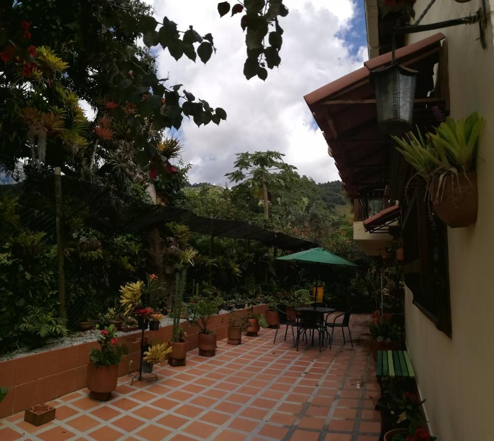Mi Jardin Encantado Villa Esterno foto